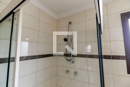 Apartamento à venda com 390m², 6 quartos e 4 vagasBanheiro da Suíte 3