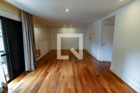 Apartamento à venda com 390m², 6 quartos e 4 vagasSuíte 4