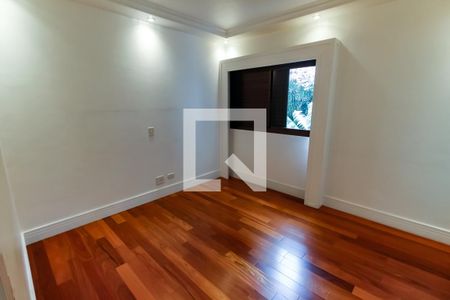 Apartamento à venda com 390m², 6 quartos e 4 vagasSuíte 2