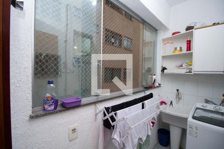 Apartamento à venda com 60m², 2 quartos e 1 vagaÁrea de Serviço