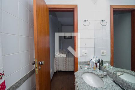 Apartamento à venda com 60m², 2 quartos e 1 vagaBanheiro da Suíte