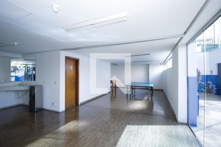 Apartamento à venda com 60m², 2 quartos e 1 vagaÁrea comum 