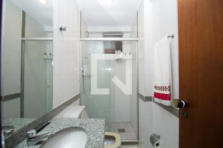 Apartamento à venda com 60m², 2 quartos e 1 vagaBanheiro da Suíte
