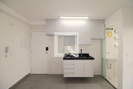 Sala / Cozinha / Área de Serviço de apartamento para alugar com 2 quartos, 43m² em Tucuruvi, São Paulo