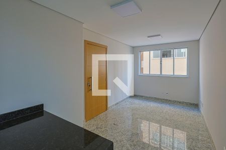 Sala de apartamento à venda com 2 quartos, 53m² em Santa Efigênia, Belo Horizonte