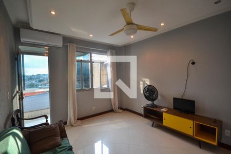 Sala de apartamento para alugar com 3 quartos, 82m² em Olinda, Nilópolis