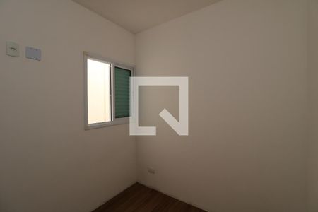 Quarto de apartamento para alugar com 2 quartos, 55m² em Jardim Santo Alberto, Santo André