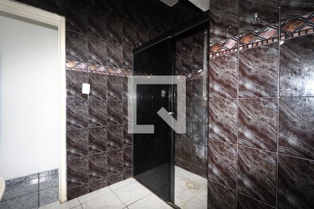 Casa para alugar com 150m², 2 quartos e 2 vagasBanheiro