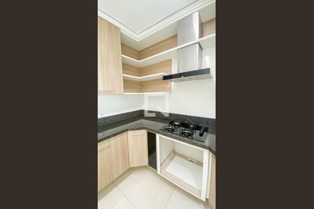 Casa para alugar com 74m², 2 quartos e 2 vagasCozinha