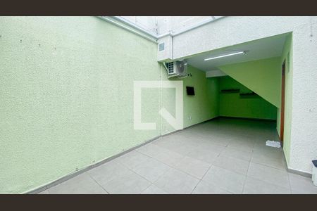 Casa para alugar com 74m², 2 quartos e 2 vagasGaragem - Area de Serviço