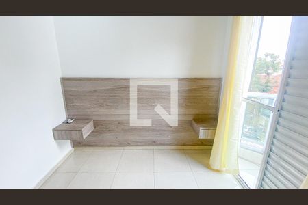 Casa para alugar com 74m², 2 quartos e 2 vagasQuarto 1