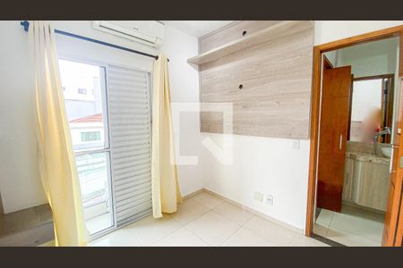Casa para alugar com 74m², 2 quartos e 2 vagasQuarto 1