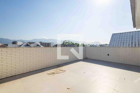 Casa de condomínio à venda com 450m², 5 quartos e 4 vagasVaranda