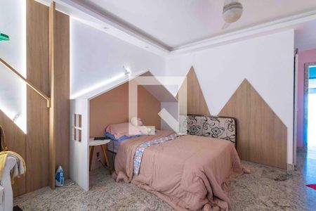 Casa de condomínio à venda com 450m², 5 quartos e 4 vagasSuíte 3