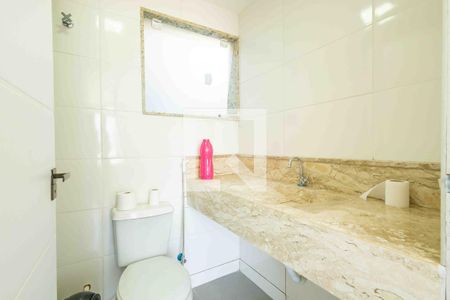 Casa de condomínio à venda com 450m², 5 quartos e 4 vagasBanheiro da Suíte 1