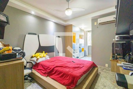 Casa de condomínio à venda com 450m², 5 quartos e 4 vagasSuíte 4