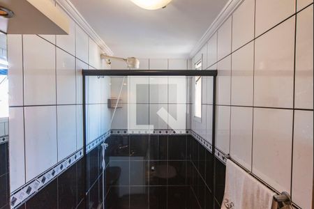 Banheiro Social de apartamento para alugar com 3 quartos, 79m² em Vila Pires, Santo André