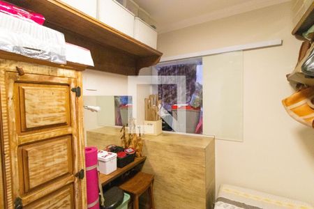 Apartamento à venda com 77m², 2 quartos e 1 vagaQuarto 02