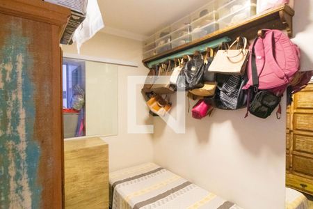 Apartamento à venda com 77m², 2 quartos e 1 vagaQuarto 02