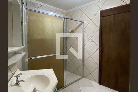 Banheiro - Suíte  de casa à venda com 3 quartos, 210m² em Vila Ipiranga, Porto Alegre
