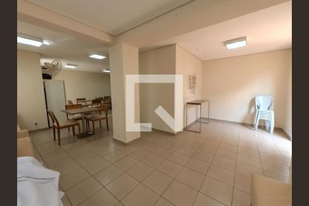 Apartamento para alugar com 65m², 2 quartos e 1 vaga Apartamento para alugar com 65m², 2 quartos e 1 vagaÁrea comum - Salão de festas