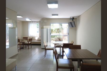 Apartamento para alugar com 65m², 2 quartos e 1 vagaÁrea comum - Salão de festas