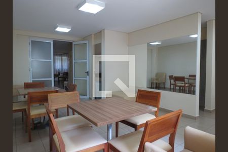 Apartamento para alugar com 65m², 2 quartos e 1 vagaÁrea comum - Salão de festas