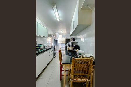 Cozinha de apartamento à venda com 2 quartos, 100m² em Vila Mariana, São Paulo