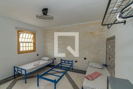 Casa para alugar com 305m², 6 quartos e 4 vagasQuarto 2