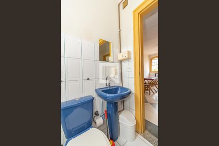 Casa para alugar com 305m², 6 quartos e 4 vagasBanheiro 3