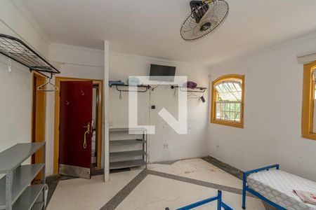 Casa para alugar com 305m², 6 quartos e 4 vagasQuarto 2