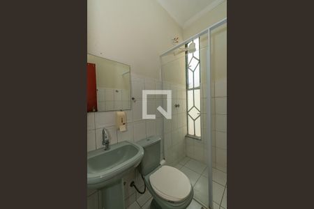 Casa para alugar com 305m², 6 quartos e 4 vagasBanheiro 2