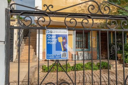 Casa para alugar com 305m², 6 quartos e 4 vagasPlaca