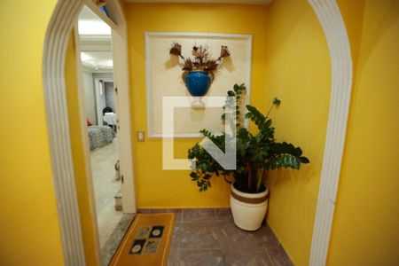 Casa de condomínio à venda com 136m², 2 quartos e 1 vagaFachada