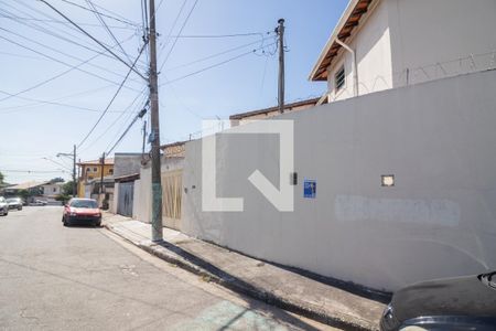 Casa à venda com 212m², 6 quartos e 2 vagasFachada Plaquinha QR CODE