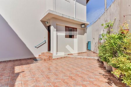 Casa à venda com 212m², 6 quartos e 2 vagasGaragem e Quintal