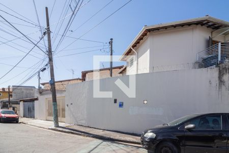 Casa à venda com 212m², 6 quartos e 2 vagasFachada Plaquinha QR CODE