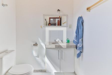 Casa à venda com 212m², 6 quartos e 2 vagasBanheiro Social