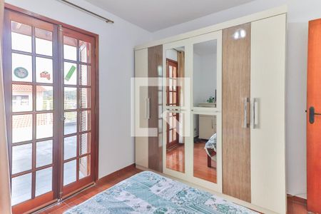 Casa à venda com 212m², 6 quartos e 2 vagasQuarto 2