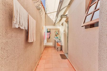 Casa à venda com 212m², 6 quartos e 2 vagasLavanderia