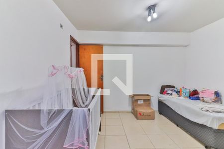 Casa à venda com 212m², 6 quartos e 2 vagasSuíte