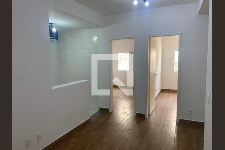 Apartamento para alugar com 50m², 2 quartos e sem vagaSala