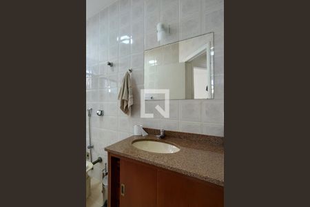 Apartamento para alugar com 122m², 3 quartos e 1 vagaBanheiro