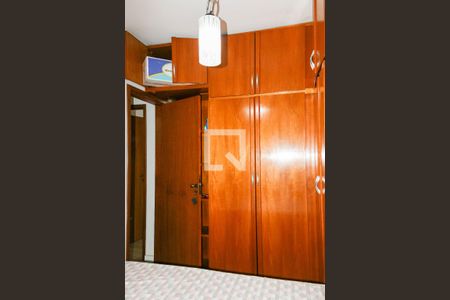 Quarto 1 de apartamento para alugar com 2 quartos, 44m² em Todos Os Santos, Rio de Janeiro