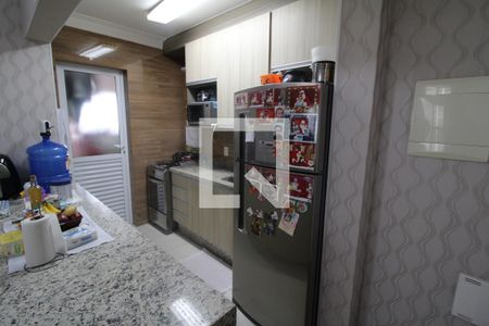 Sala / Cozinha de apartamento para alugar com 2 quartos, 62m² em Vila Gustavo, São Paulo