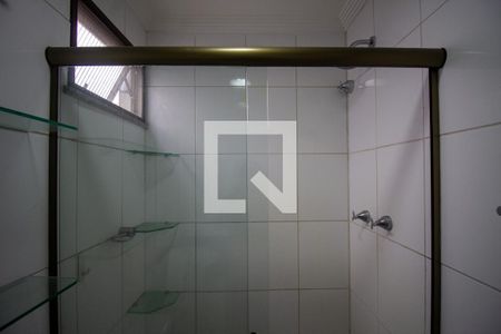 Apartamento à venda com 250m², 3 quartos e 2 vagasBanheiro da Suíte 2