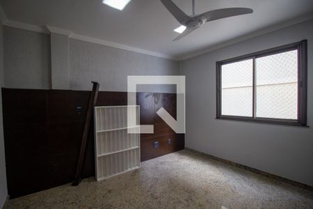 Apartamento à venda com 250m², 3 quartos e 2 vagasSuíte 1