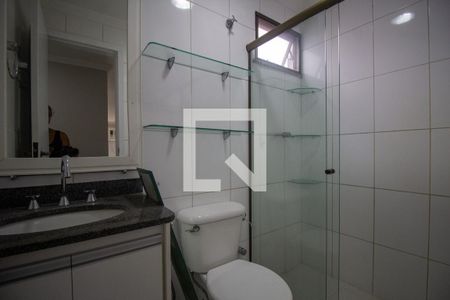 Apartamento à venda com 250m², 3 quartos e 2 vagasBanheiro da Suíte 2