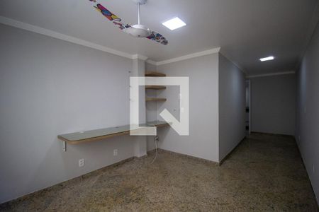 Apartamento à venda com 250m², 3 quartos e 2 vagasSuíte 2