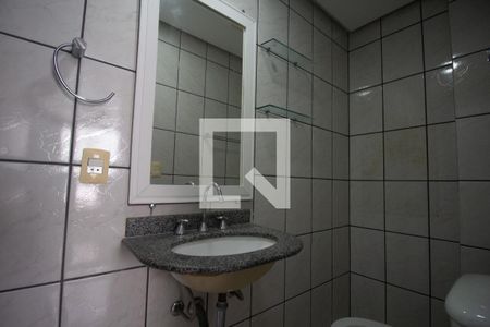 Apartamento à venda com 250m², 3 quartos e 2 vagasBanheiro da Suíte 3